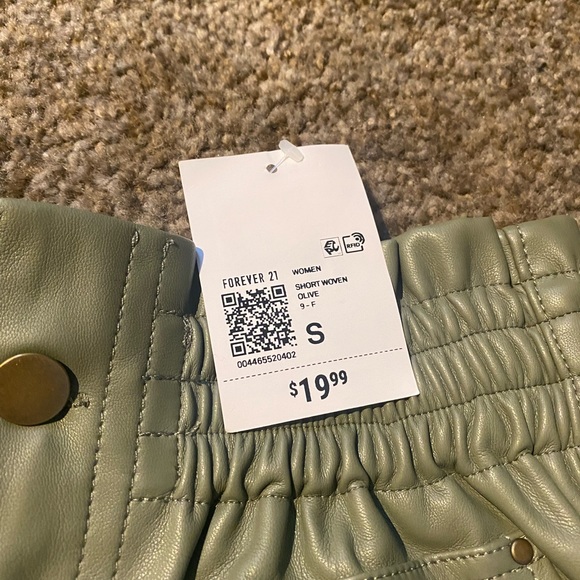 Army Green Pleather Shorts - Picture 3 of 4